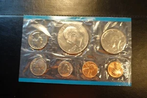 1974 P & D US Mint Set - Picture 1 of 4