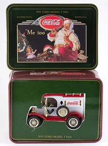 Ertl Coca-Cola 1913 Ford Model T Van 1:43 Christmas Edition 1994 New in Tin - Picture 1 of 4