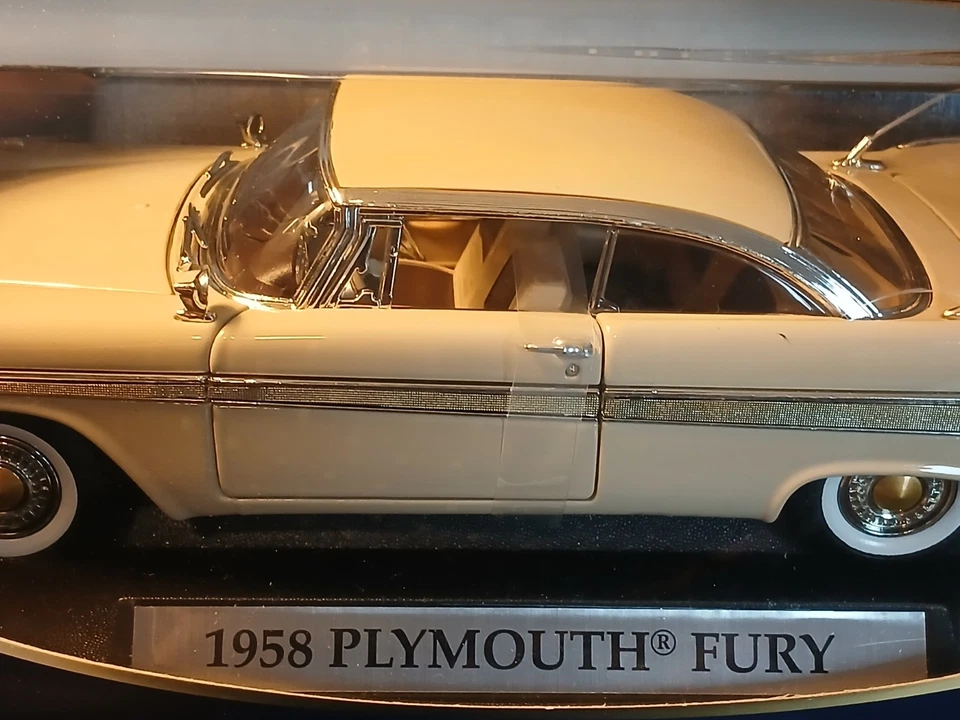MOTOR MAX 1958 PLYMOUTH FURY 1:18 COCHE DE COLECCIÓN FUNDIDO A PRESIÓN Nuevo En Caja Original  Foto 1 de 4