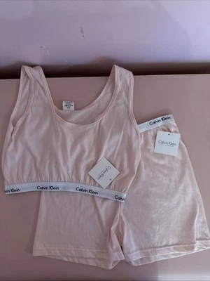 NEW with Tags Calvin Klein Pink Set Bra And Shorts Girls Underwear Size XL 14-16 - Image 1 of 4