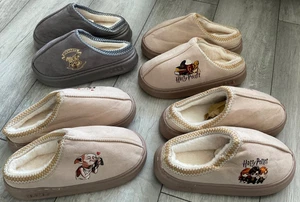 HARRY POTTER SLIPPERS..BRAND NEW..SIZES 5-7..DOBBY..HOGWARTS..GREY/BEIGE - Picture 1 of 9