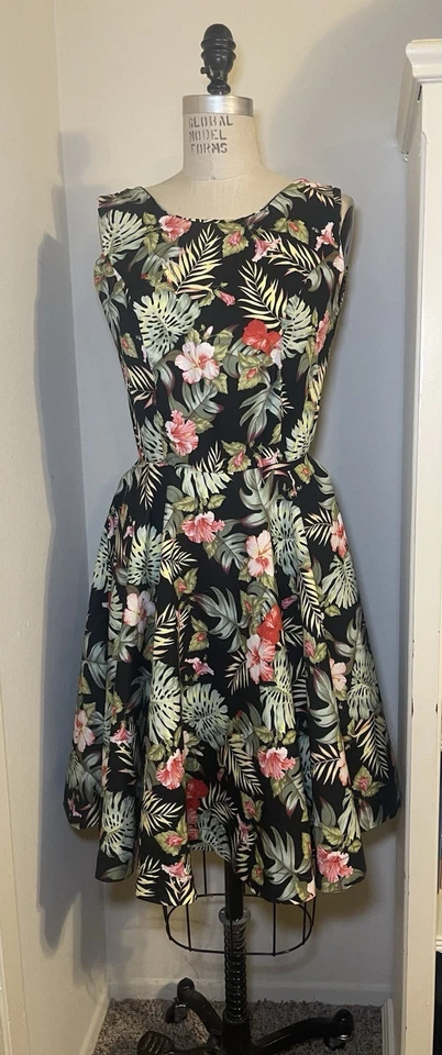 1950’s Style Swing Dress Floral Small  Sleeveless Cotton Polyester Black - Image 1 of 4