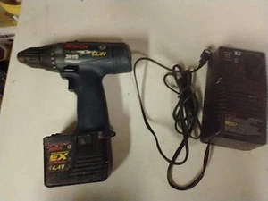 Bosch 3610 14.4V Cordless Drill w/ Battery & Charger - battery won’t hold charge - Picture 1 of 3