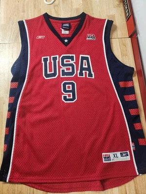 Camiseta De Colección Lebron James Reebok Team EE. UU. Roja Juventud XL 18-20 Cosida Juegos Olímpicos Foto 1 de 4