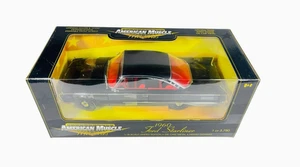 #32293 Ertl Memories Black 1960 Ford Starliner ~ 1:18 2000 Sealed Diescast - Picture 1 of 7
