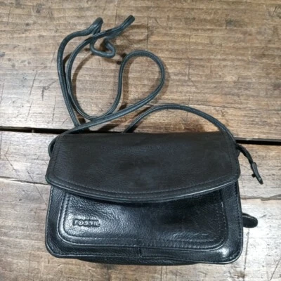 Vintage Fossil Purse Leather Black Shoulder Bag Pockets - Image 1 of 4