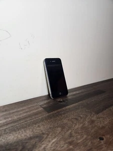 Apple iPhone 4s - 12,2Go - Black - Unlocked - Photo 1 sur 9