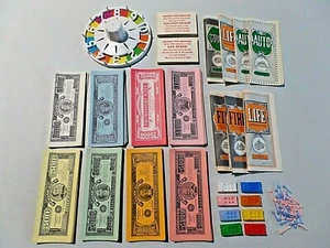 DAS SPIEL DES LEBENS Geld, Autos, Karten, Rad & Heringe Vintage 60er Jahre Teile Lot - Bild 1 von 6