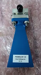 Neuf !! Antenne corne Pasternack WR-42 18 à 26,5 GHz gain 15dB - connecteur 2,92 mm - Photo 1/2