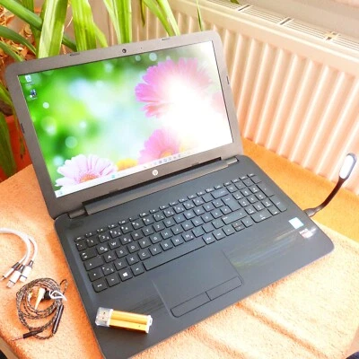 HP 250 G6 ENVY ULTRABOOK 15 pollici FULLHD l 12GB RAM l Windows 11 l 256GB SS... - Immagine 1 di 4