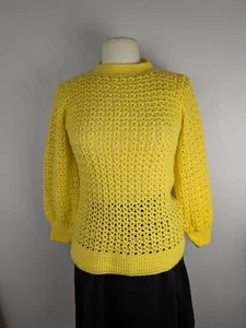Vintage Knit Sweater Women's Medium Handknit Extra Soft Yellow - Picture 1 of 17