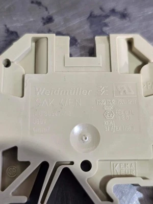 Weidmueller sak 4/EN TS35/TS32 FEED THRU TERMINAL (LOT OF 22) - Image 1 of 4