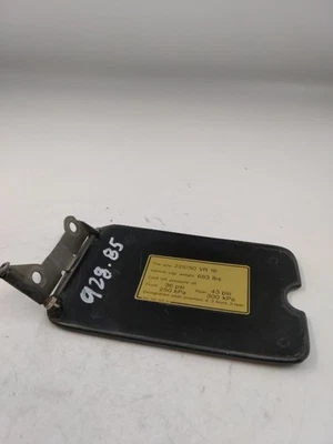 Puerta de gas combustible Porsche 928 S negra 1980-1984 92800650800 Foto 1 de 4