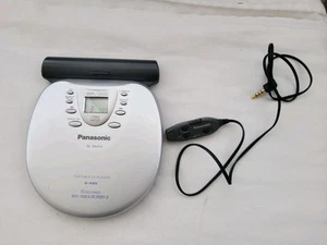 Reproductor de CD portátil y control remoto Panasonic SL-SX410 de colección - plateado - Imagen 1 de 7