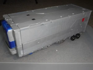 Hasbro Transformers Dark of the Moon Ultimate Optimus Prime trailer + Mechtech g - Picture 1 of 3