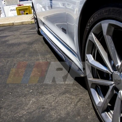 Extensiones de faldón lateral de fibra de carbono RENICK PERFORMANCE 2016+ CADILLAC ATSV Foto 1 de 4