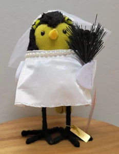 NEW Featherly Friends Freda Midnight Raven Bride Bird Hyde & Eek! Target 2023 - Picture 1 of 6
