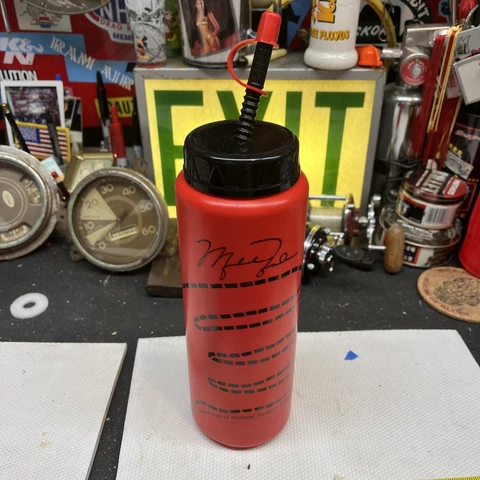 Vintage Michael Jordan McDonald’s Hand Size Water Bottle 1992 Chicago Bulls Cover