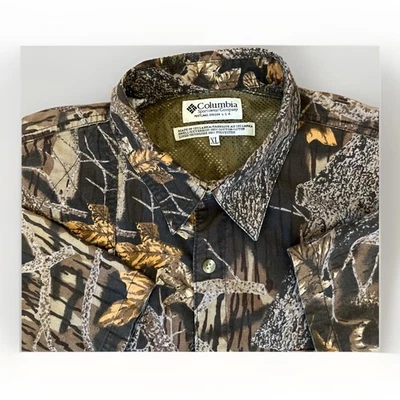 Vintage Columbia Men's XL Vented Camo Hunting Shirt Short Sleeve Mossy Oak - Image 1 of 4