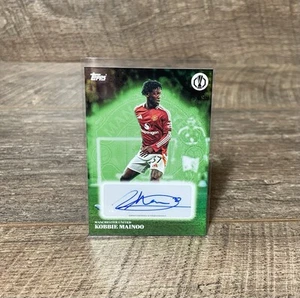 2024 25 Topps Simplicidad Kobbie Mainoo Auto 83/99 Green Autograph Man United - Picture 1 of 3