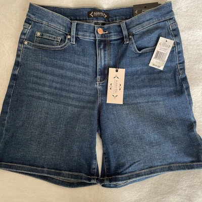 NWT Women's Sz 4 NANETTE LEPORE Amour Boyfriend Stretch Denim Shorts - Med Blue - Image 1 of 4