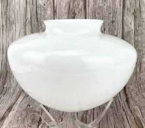 Plafoniera Plafoniera Vetro Mezza Cupola Bianco Latte Classica Copriparalume - Foto 1 di 7