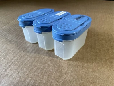 3 Tupperware #1843 Modular Mates Spice Shaker Container Small Blue - Image 1 of 4