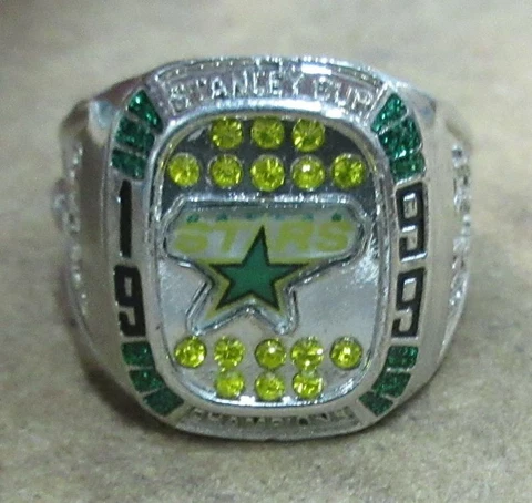 NHL Stanley Cup Replica Championship Ring - Dallas Stars Cover