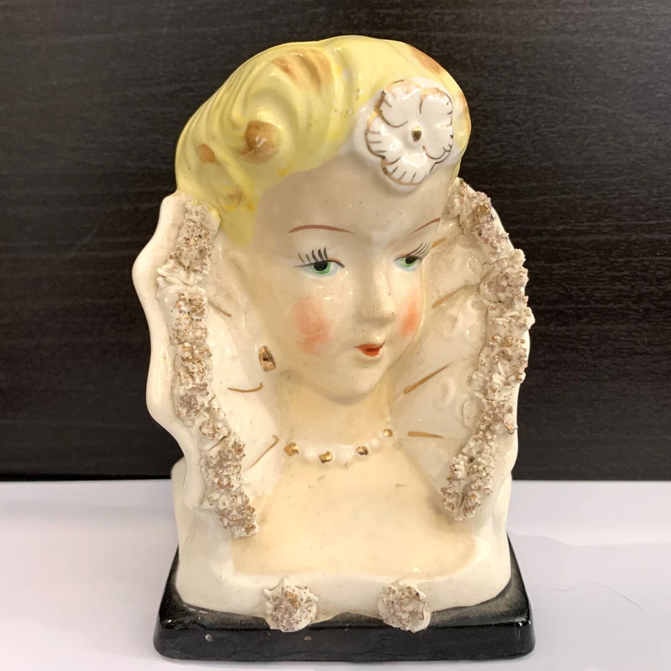 Authentic UCAGCO JAPAN 50s Vintage - LADY w/ Fan Collar Porcelain Head Vase 12cm - image 1 of 4