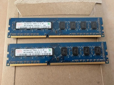Hynix 2GB 2Rx8 PC3 2 Sticks - Image 1 of 2