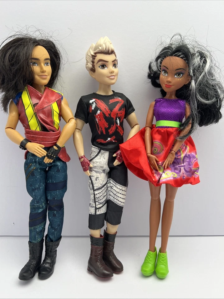 Лот кукол Disney Descendants Jay Carlos Freddie неоновые огни мяч Hasbro - Изображение 1 из 4