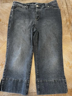 Pantalones capri de mezclilla azul Sonoma talla 16 cintura 38” entrepierna 22,5” abertura lateral Foto 1 de 4