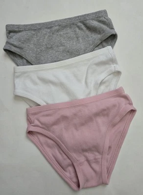 Hanna Andersson 3-Pack Solid Organic Cotton Girls Hipster Brief Sz S 100/110 cm - Image 1 of 4