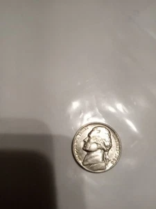 1960-D Jefferson Nickel - Brilliant, circulated - Picture 1 of 2