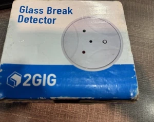 2GIG-GB1-345 Wireless Glass Break Detector 360 Degree Sensing Angle New - Picture 1 of 2