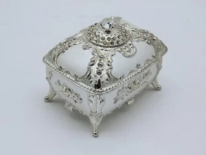 Sankyo Jewelry Music Box w/ Swarovski Crystals 3.5"x2.5"x3" - Picture 1 of 12