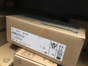 Ein neuer Panasonica AC Servomotor MSMD042S1 - Bild 1 von 3
