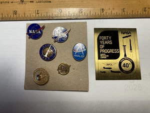 Lot of 6 Vintage NASA Space Program Pins and 40 Year Progress Placque - Picture 1 of 7