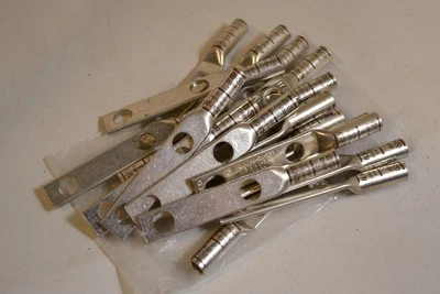 ILSCO Compression Lug Connector Brown Die 33, 2 Awg, 2 Hole PACK OF 20 - Image 1 of 3