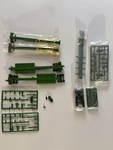 HO Athearn Kit Undecorated Impack Articulated Piggyback (4)  Cars (L) - Picture 1 of 3