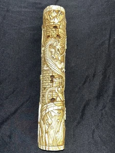 Inusual tallado marfil como “Gandalf lucha Ancalagon” señor de los anillos quemador de incienso - Imagen 1 de 4