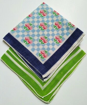 Juego de 2 pañuelos vintage 1940/1950 - lunares verdes impresos y flores rosas Foto 1 de 4