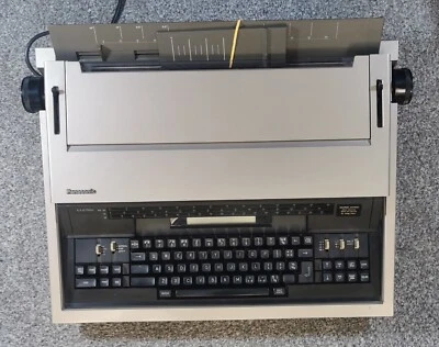 Panasonic KX-E700M Electric Typewriter $1195 MSRP Word Processor VTG Computing - Image 1 of 4