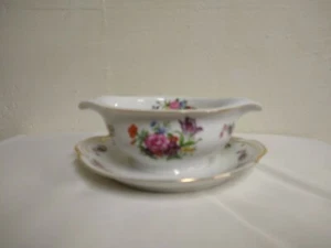 Aladdin Dresdenia Floral Pattern Gold Trim Gravy Boat W/Attached Underplate - Picture 1 of 7