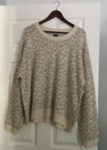 Gap Leopard  Print Cream/Beige XXL Long Sleeve Boxy Cropped Sweater Women - Picture 1 of 8