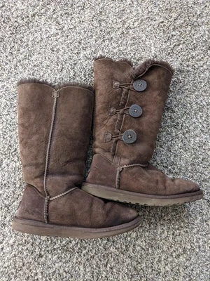 UGG Bailey Button Triplet Tall Boots Womens Size 6 Dark Brown SN 1873 - Image 1 of 4