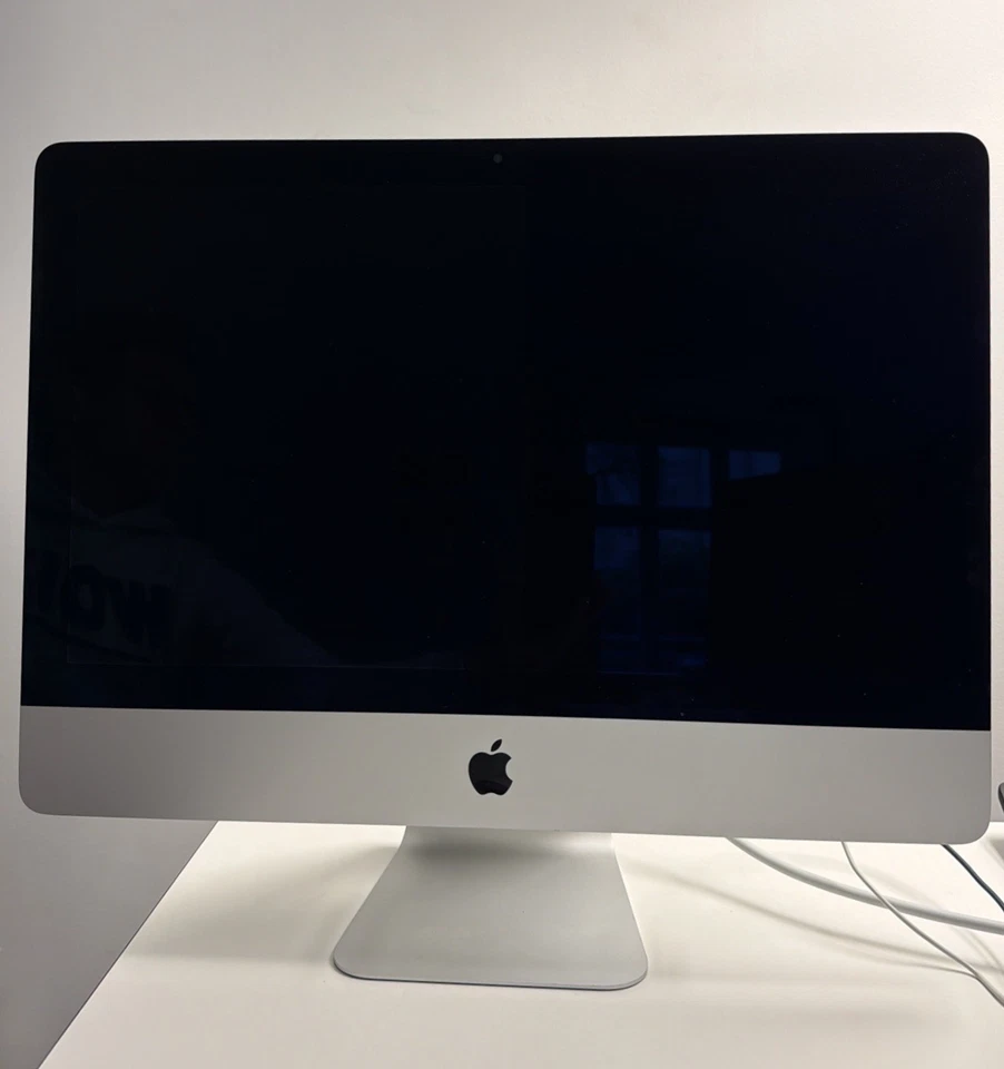 Apple iMac 21,5 Late 2015 i5 Intel 16GB Iris Pro 6200 256 GB - Bild 1 von 1