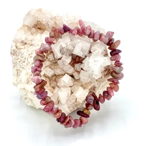 Pink Tourmaline chip bracelet, attract love - Picture 1 of 3