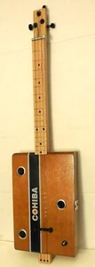 Cigar Box Gitarre, 3 Saiten, Metallbünde, Piezo Sound PU verbaut (siehe Beschreibung) - Bild 1 von 2