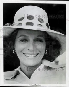 1974 Press Photo Actress Joanna Miles in "Aloha Means Goodbye" - srp37706 - Picture 1 of 2